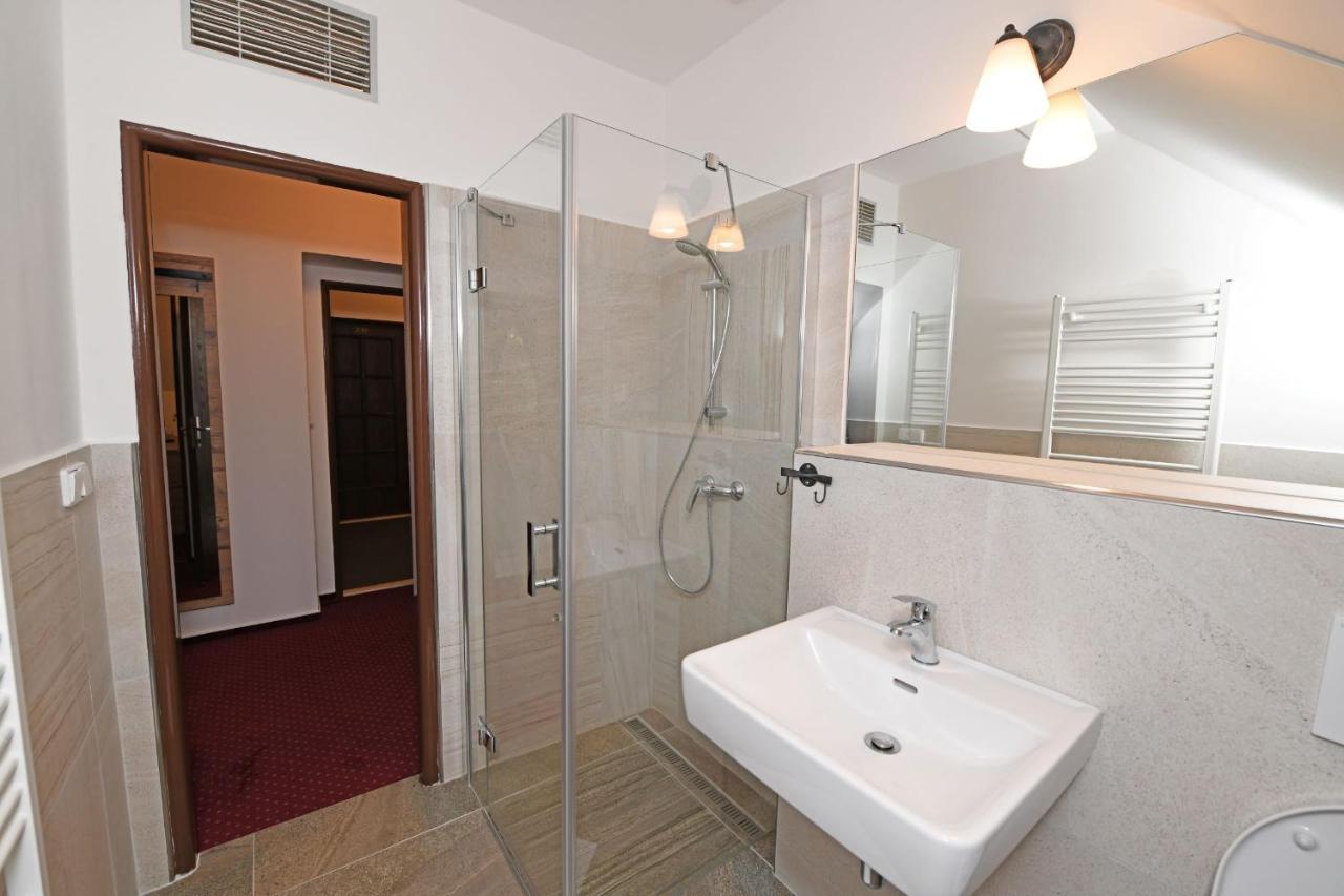 Hotel Konsel Ricky  Luaran gambar