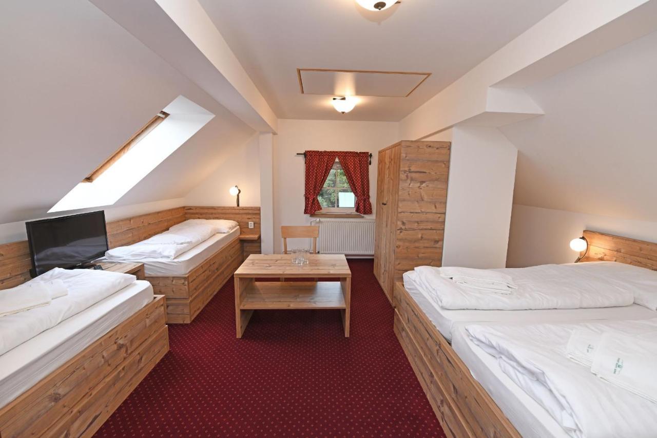Hotel Konsel Ricky  Luaran gambar